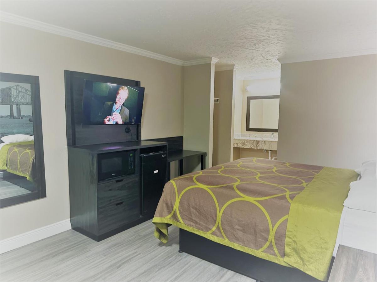 Super 8 By Wyndham Picayune Ngoại thất bức ảnh